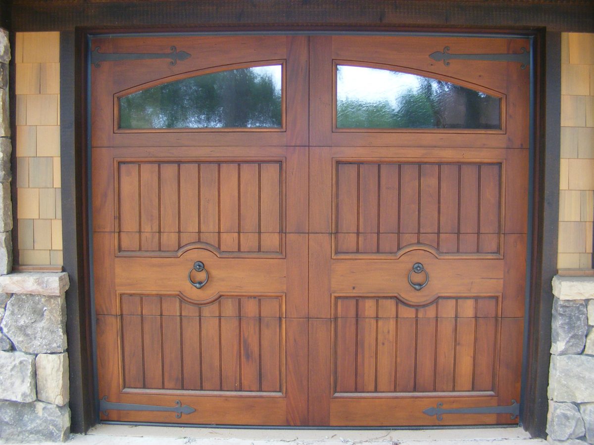 Garage Doors & Carriage Style Doors - App Wood Custom
